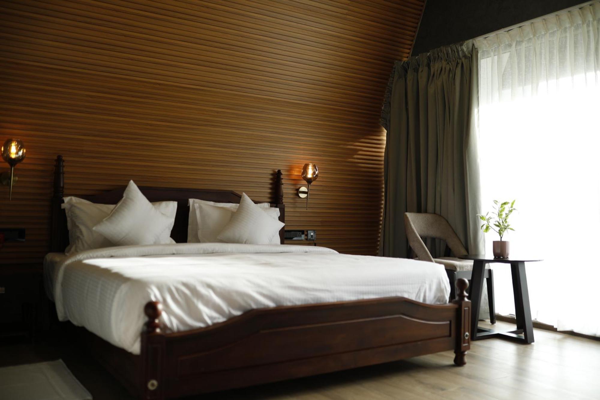 Leela'S 7Th Heaven Resort & Spa Trikunnapuzha المظهر الخارجي الصورة