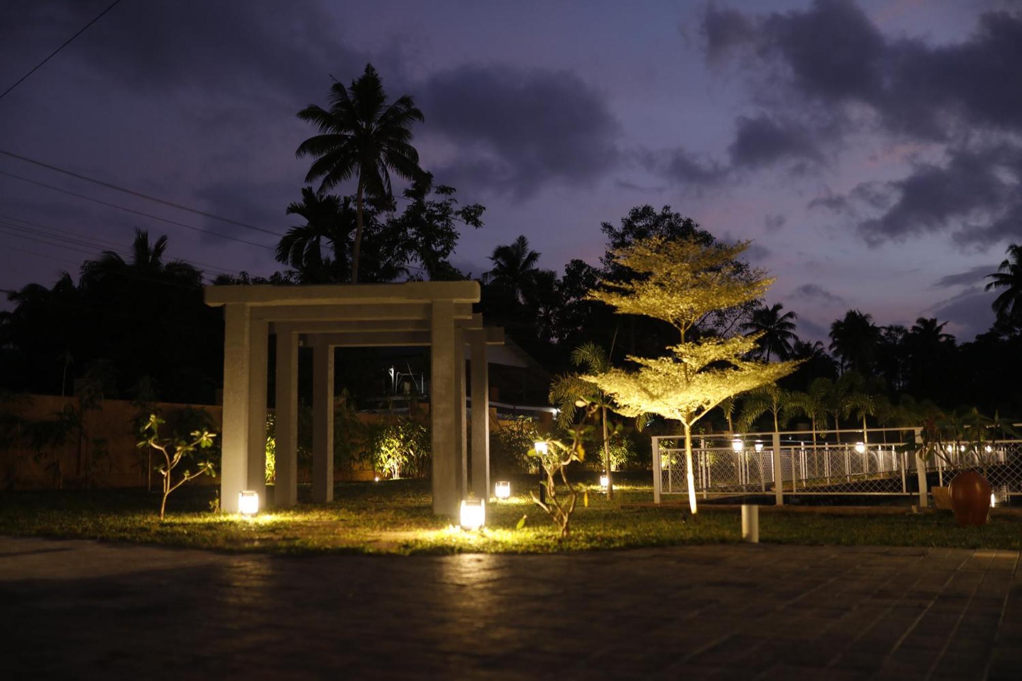 Leela'S 7Th Heaven Resort & Spa Trikunnapuzha المظهر الخارجي الصورة